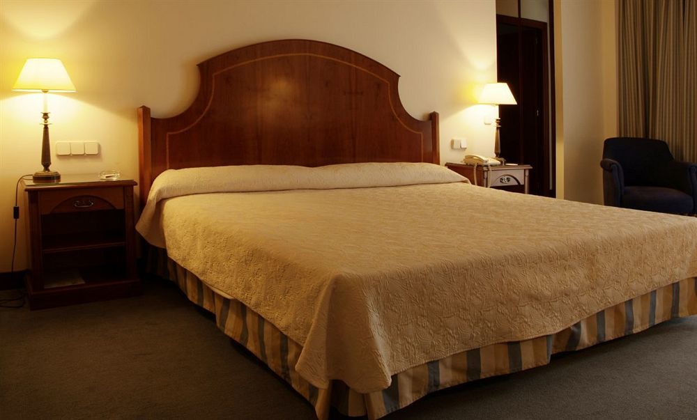 Termes Montbrio Hotel & Spa Montbrió del Camp Εξωτερικό φωτογραφία